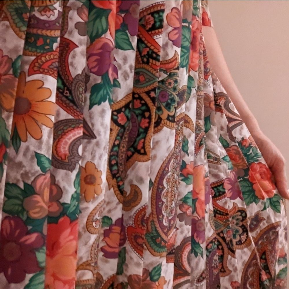 Vintage 70s Lady Carol Paisley Dress